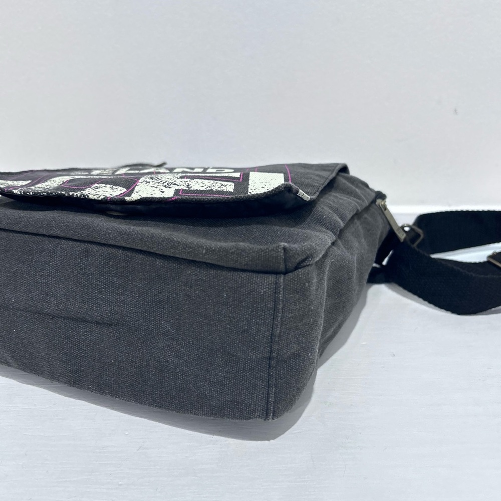 Robin Ruth Dark Gray Canvas Messenger Crossbody  Bag Pocket Zippers Snap Closure - Picture 8 of 16